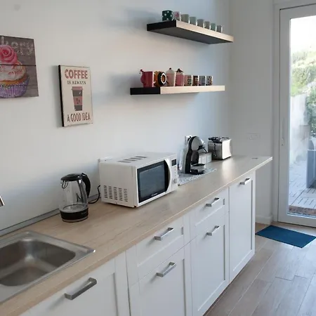 Bed & Breakfast Annemarie 3*