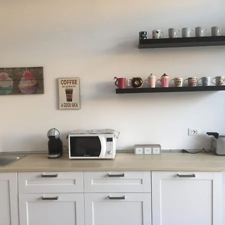 Bed & Breakfast Annemarie Marina Di Pisa
